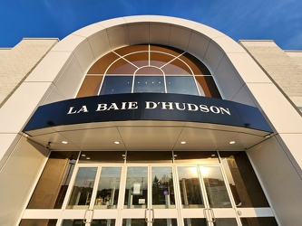 Exterior of Hudson's Bay at Les Promenades Gatineau [02]