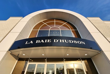 Exterior of Hudson's Bay at Les Promenades Gatineau [03]