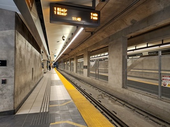 Eastbound platform at Lyon station