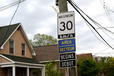 Speed limit sign on Palace Street [02]