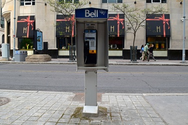 Bell Canada payphone along Bank Street [03]