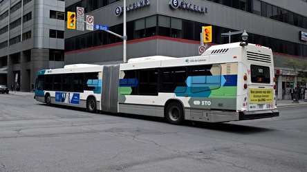 STO bus 1411 at Albert and Bank Streets [02]