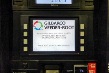 Gas pump boot screen