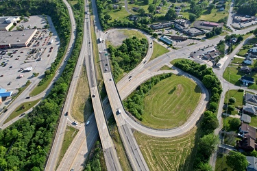 Interchange between Interstate 70 and US 40 in Washington, Pennsylvania [01]