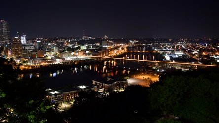 View of Pittsburgh from Grandview Overlook [06]