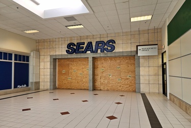 Former Sears mall entrance at Washington Crown Center