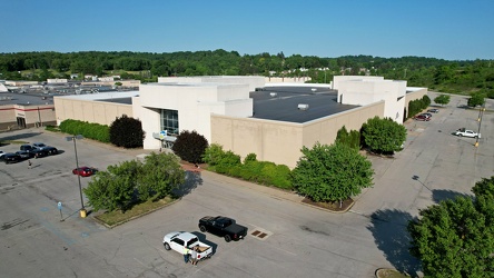 Former Kaufmann's/Macy's at Washington Crown Center [02]