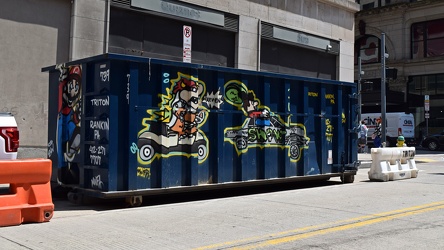 Dumpster painted in Super Mario theme