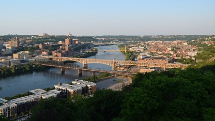 View of Pittsburgh from Grandview Overlook [11]