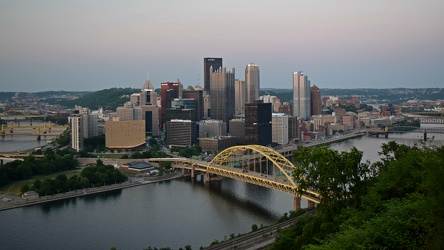 View of Pittsburgh from Grandview Overlook [15]