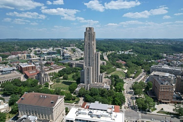 Aerial view of the Cathedral of Learning [01]