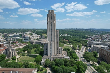 Aerial view of the Cathedral of Learning [05]