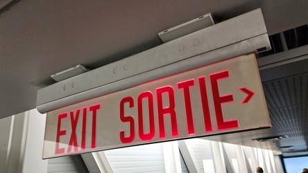 Bilingual exit sign at Toronto Pearson International Airport [01]