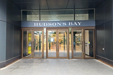 Former revolving door entrance at Hudson's Bay Queen Street [02]