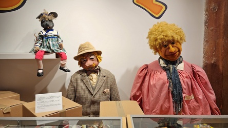 Muffy, Sam, and Mrs. Pennypacker puppets at the Myseum of Toronto