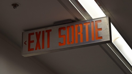 Bilingual exit sign at Toronto Pearson International Airport [02]