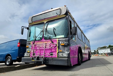 Former CARTA bus 3426 at CARTA headquarters for the last time [03]