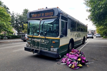 Former CARTA bus 3426 at The Market at Oakland [01]