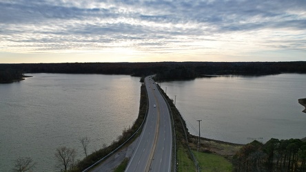 Mahoning Avenue at Meander Creek Reservoir [01]