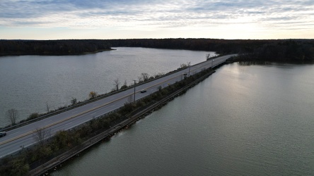 Mahoning Avenue at Meander Creek Reservoir [02]