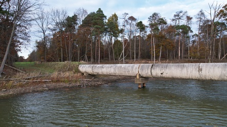 Pipeline across Meander Creek Reservoir [01]