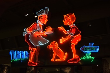 Howard Johnson's "Simple Simon and the Pieman" logo in neon