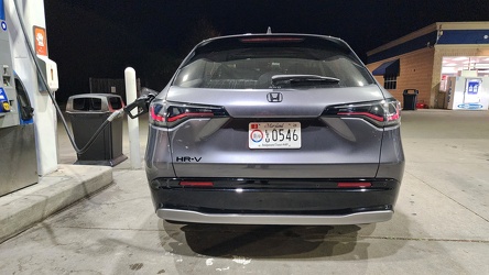 Fueling the HR-V at Meijer [01]