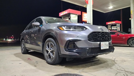 Fueling the HR-V in Chesterton, Indiana