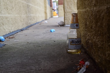 Discarded beer bottle at 2301 West Lawrence Avenue [02]