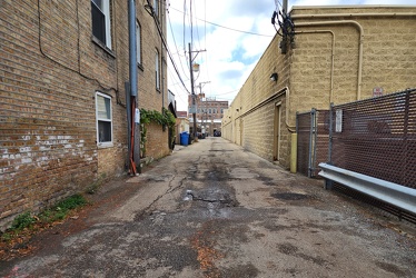 Alley west of North Oakley Avenue [01]