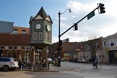 Starbucks on North Lincoln Avenue [03]