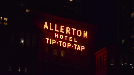 Allerton Hotel, viewed from the Starbucks Reserve Roastery [03]