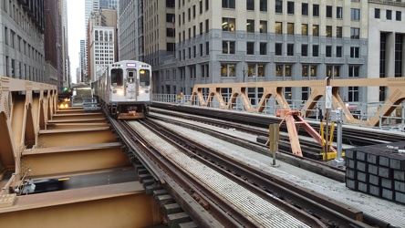 Purple Line train on Wells Street Bridge [02]