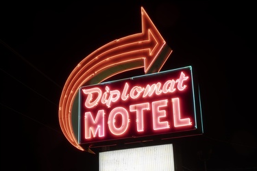 Sign for the Diplomat Motel [01]