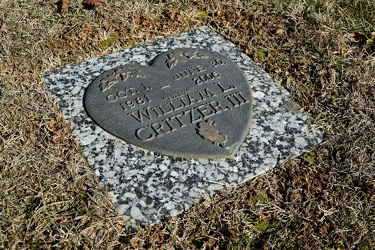 Grave marker for Billy Critzer [02]