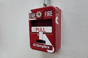 Fire alarm pull station at Macy's flagship store [01]