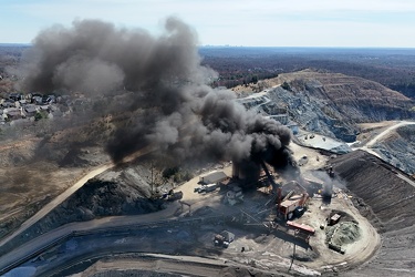 Fire at Aggregate Industries quarry [03]