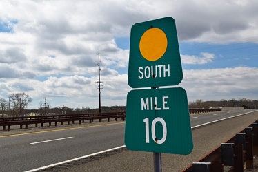 Garden State Parkway milepost 10 southbound [01]