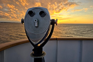 Viewer on the MV New Jersey