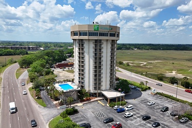 Holiday Inn Charleston-Riverview [04]