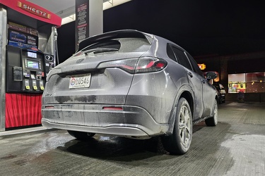 Honda HR-V at Sheetz in Walkersville, Maryland [01]