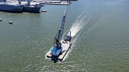 Barge traveling up the James River [02]