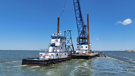 Barge traveling up the James River [06]