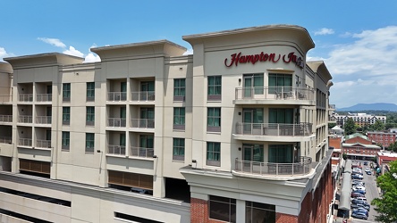 Hampton Inn in downtown Roanoke [01]