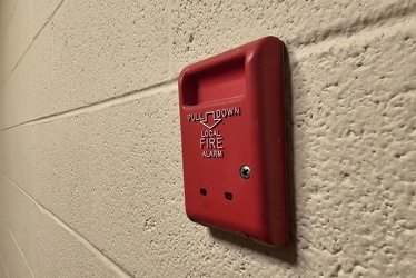 Fire alarm pull station at 5000 Sunnyside Avenue [02]