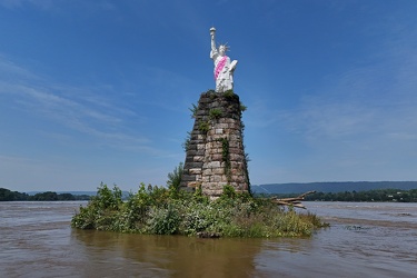 Statue of Liberty replica in the Susquehanna River [31]