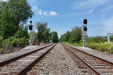 Railroad tracks between River Road and US 22/322 [01]