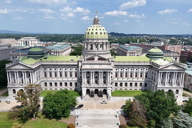 Aerial view of the Pennsylvania State Capitol [08]