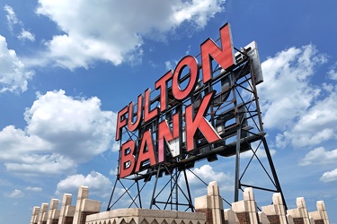 Rooftop sign on Fulton Bank building [03]