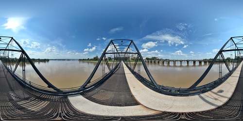 Walnut Street Bridge